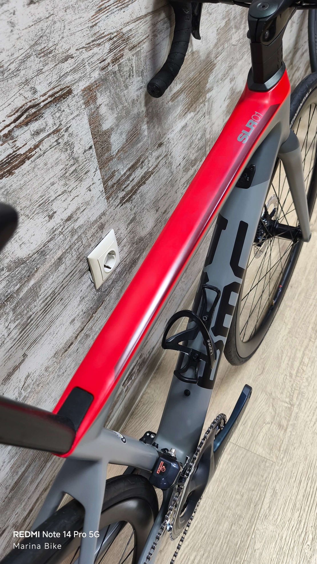 BMC Teammachine SLR01 Four Disc Ultegra Di2 CRD351  | 47