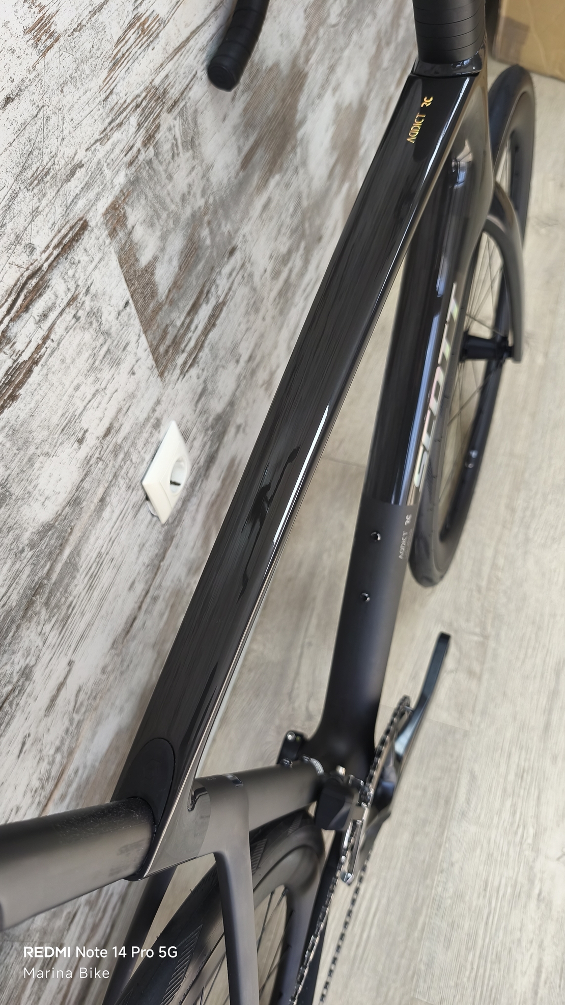 DEMO Scott Addict RC30 105 Di2 Syncros Capital 1.0 | L