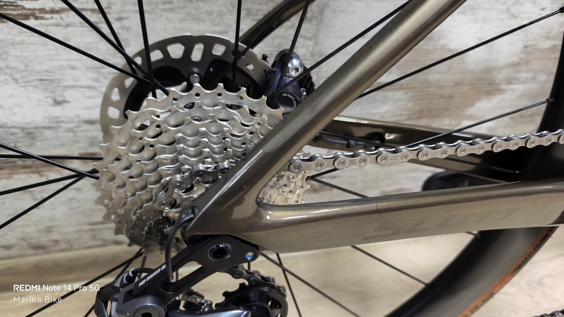 Scott Foil 10 Disc Ultegra Di2 Syncros Carbon | S