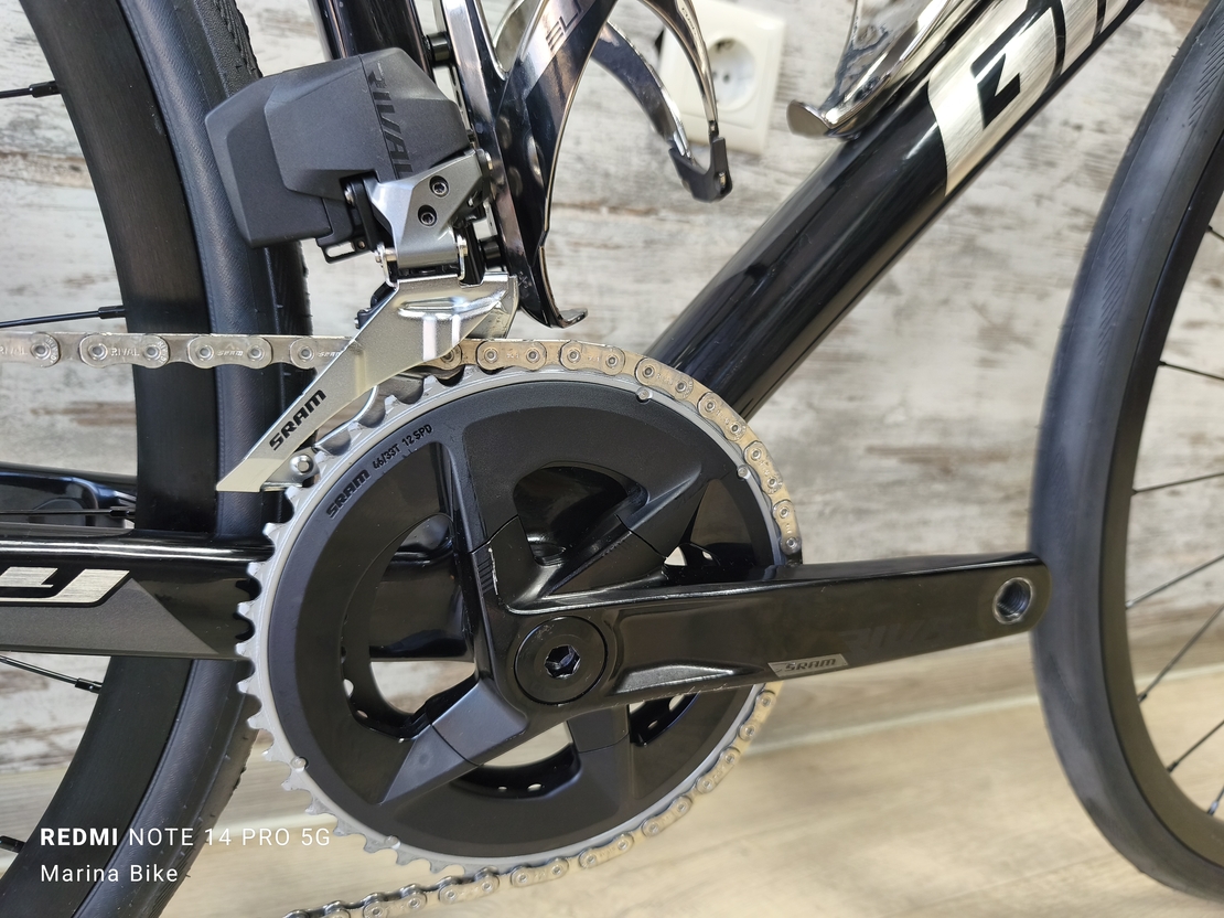 ЧАСТНА ПРОДАЖБА | Giant Defy Pro 0 Disc SRAM AXS Syncros | M/L