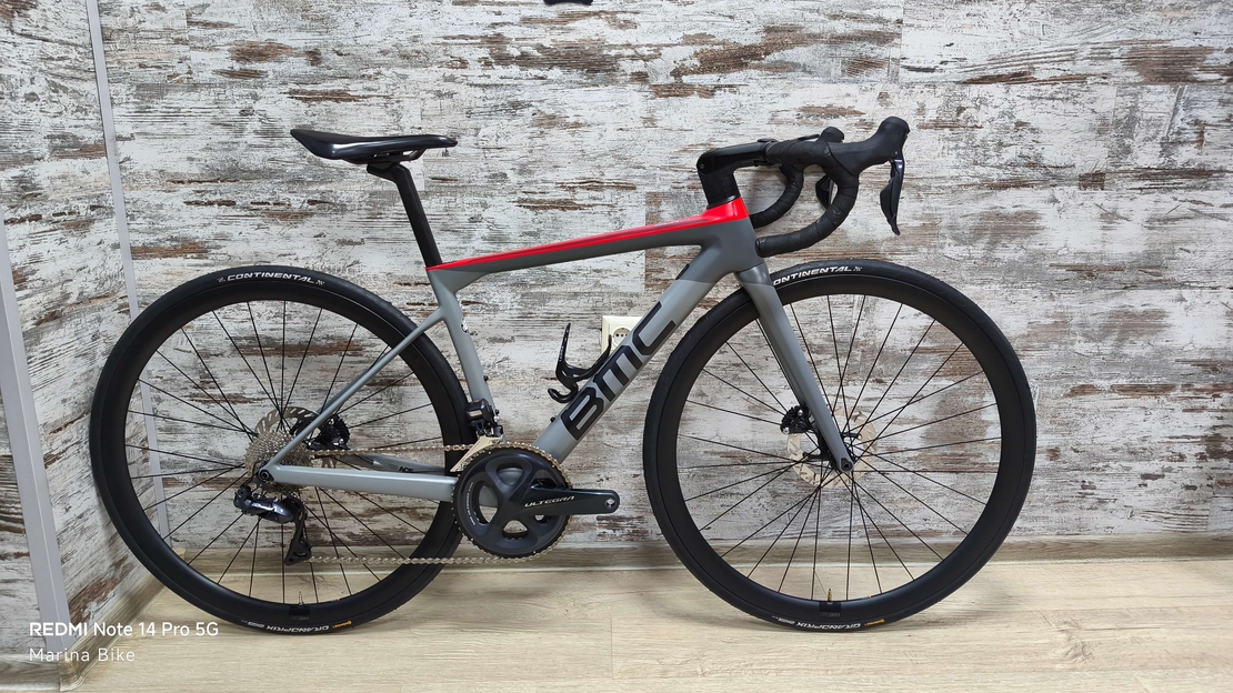 BMC Teammachine SLR01 Four Disc Ultegra Di2 CRD351  | 47