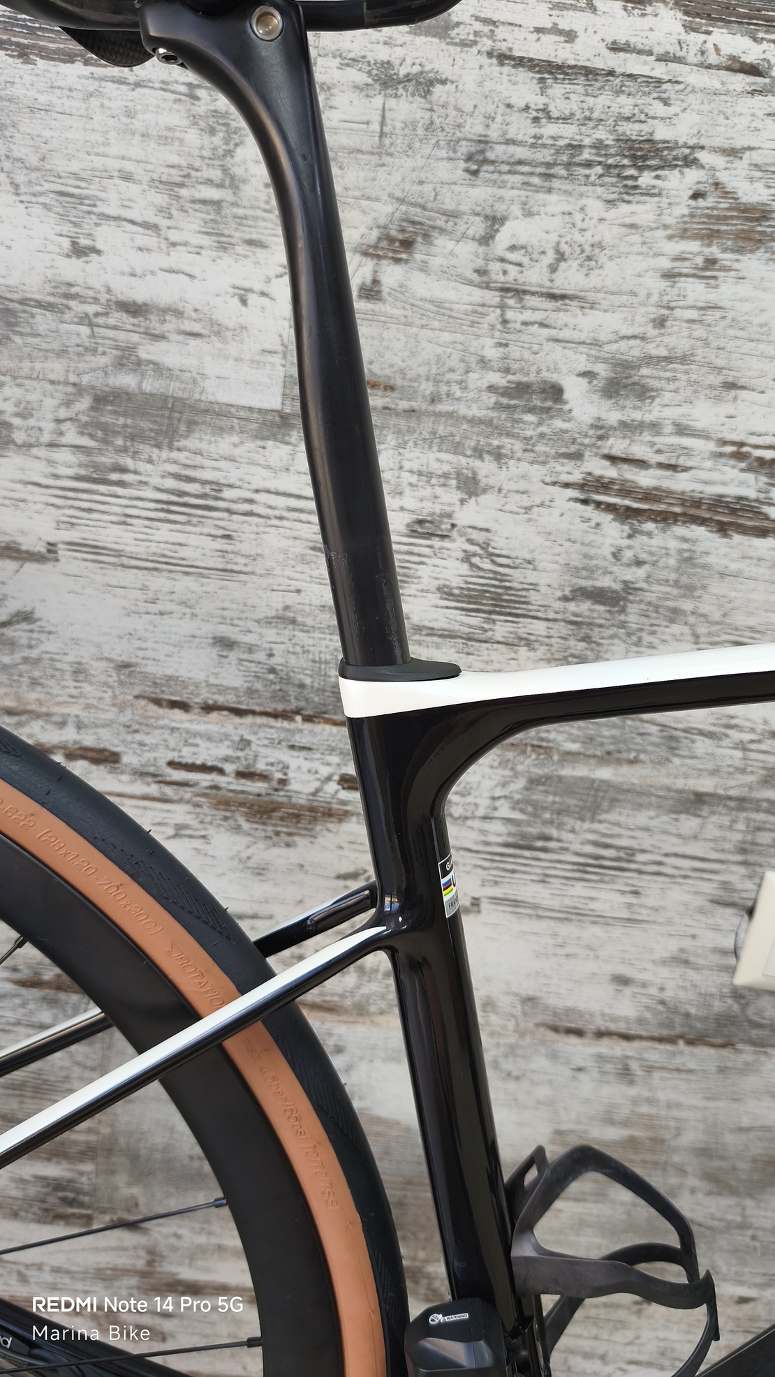 Giant Defy Pro 1 Disc 105 Di2/Ultegra Aeolus Pro 37 Tubeless | S
