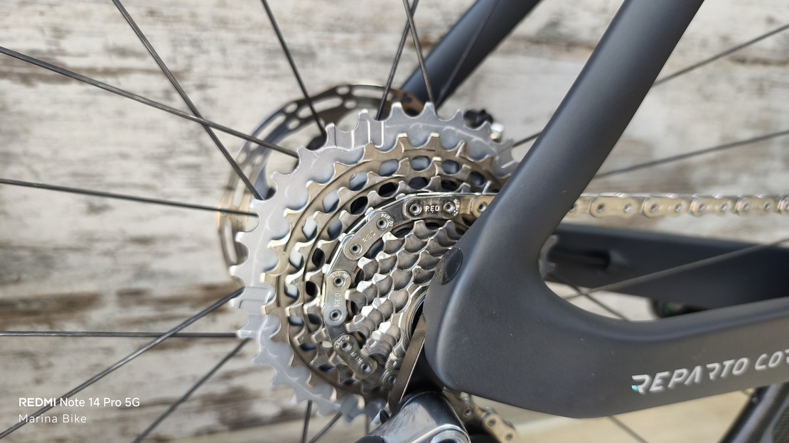 Bianchi Oltre RC Disc SRAM Red AXS Quarq Powermeter Speed 40T Carbon | 57