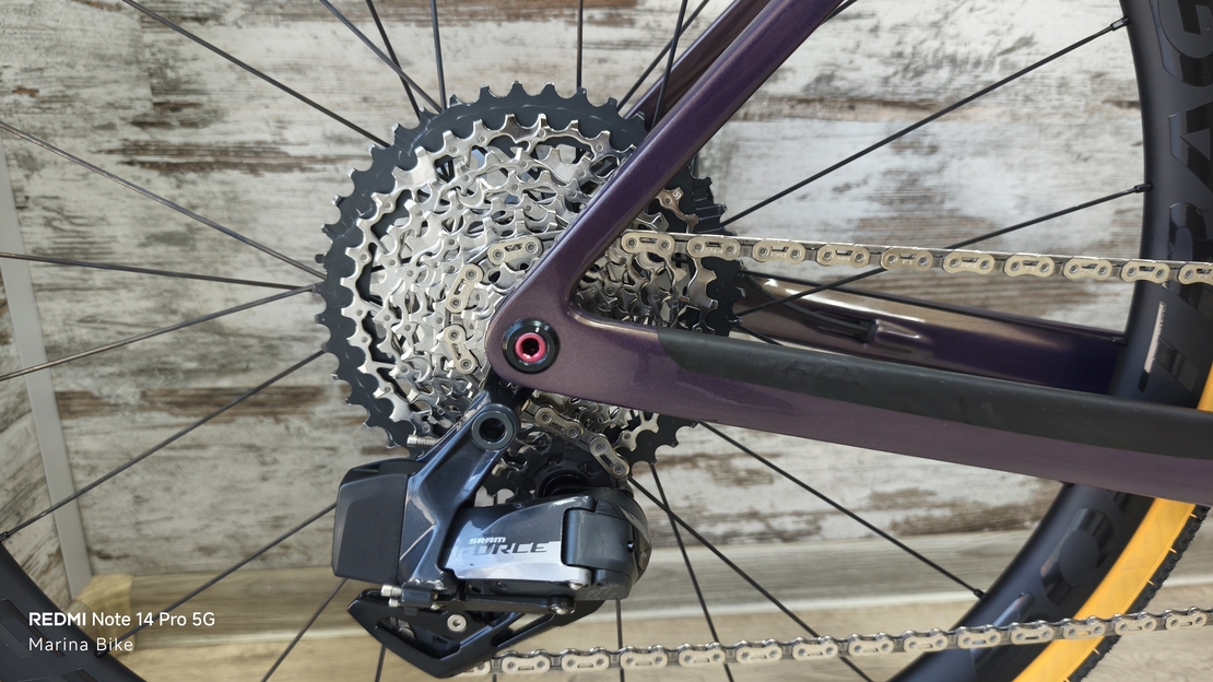 Scott Addict 20 Gravel Disc SRAM Force AXS XPLR Aeolus 3V | S