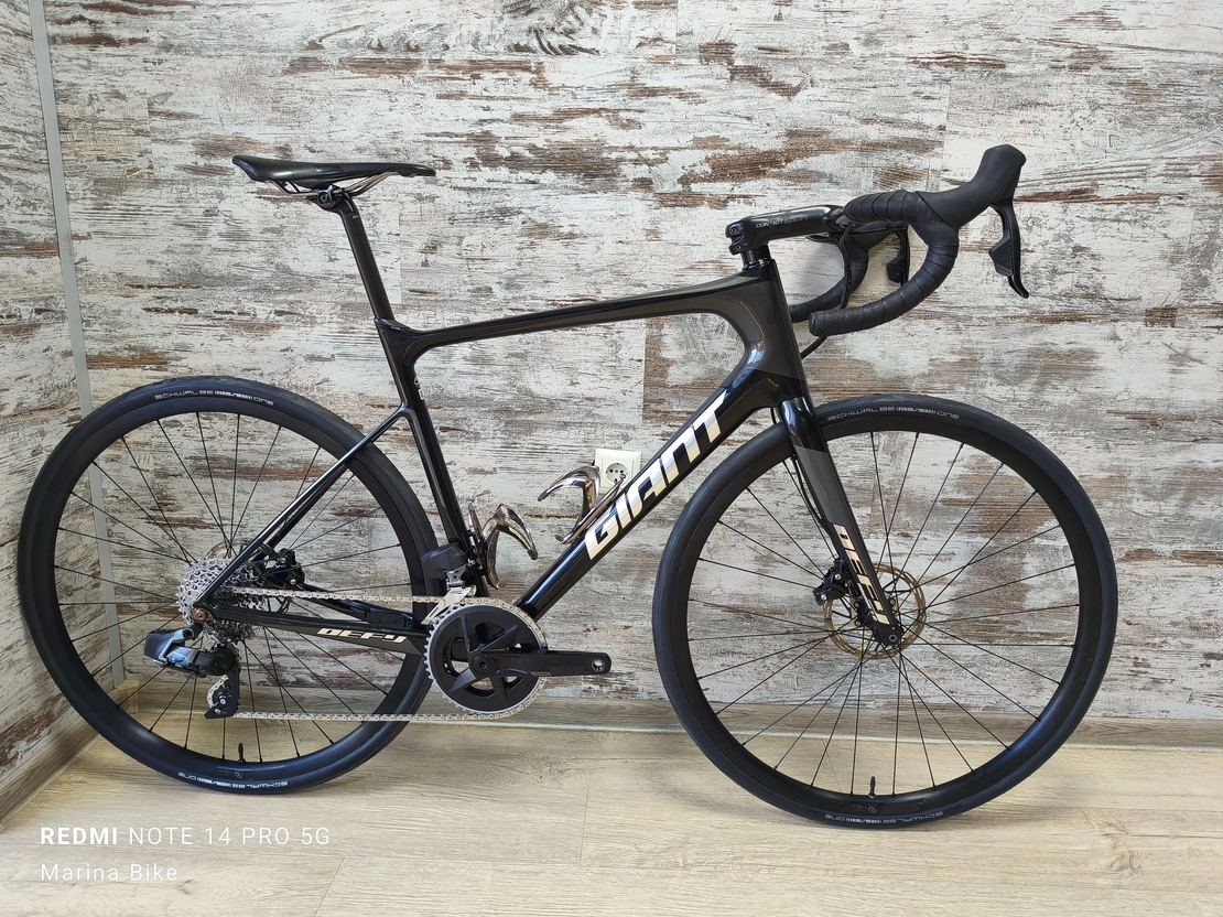 ЧАСТНА ПРОДАЖБА | Giant Defy Pro 0 Disc SRAM AXS Syncros | M/L