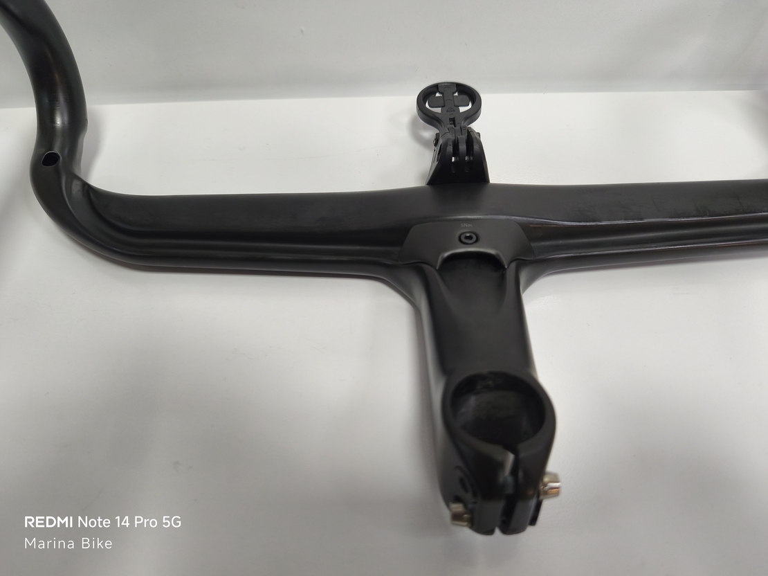 Интегрирано карбоново кормило Bontrager Aeolus RSL VR-C | 110x42