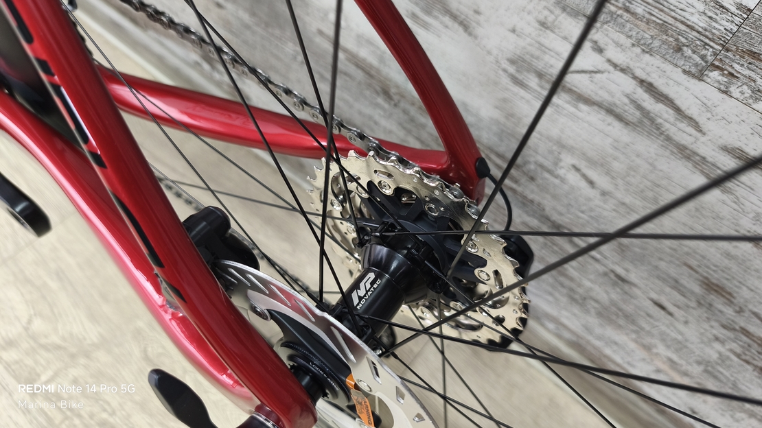 Ridley Fenix SLiC Disc Shimano 105 DI2 Novatec Tubeless | M