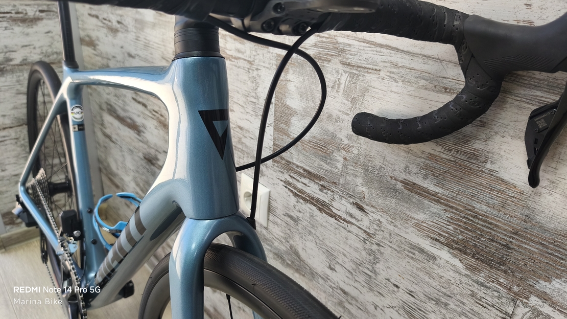 Giant TCR Pro 1 Disc Shimano 105 Di2 DT Swiss R470 | M