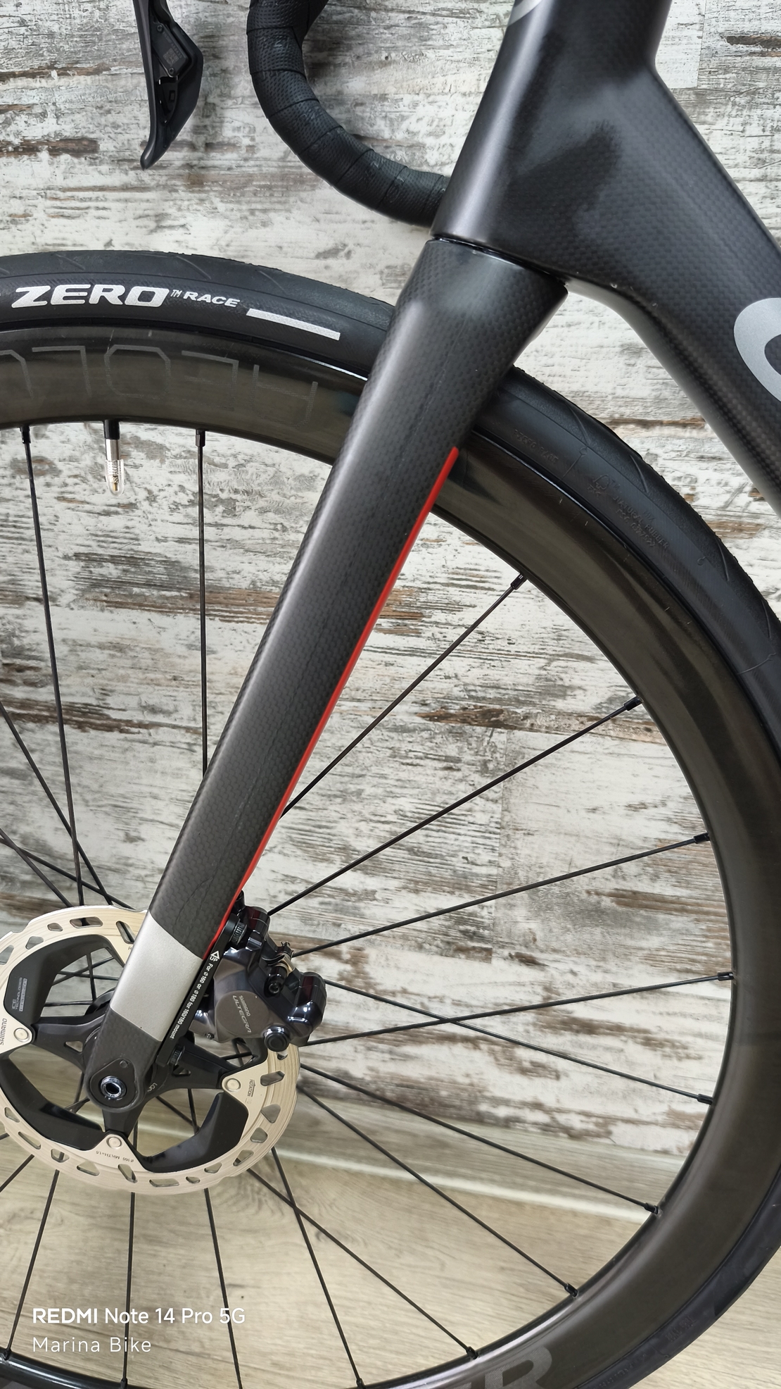 Cipollini Dolomia Ultegra Di2 Aeolus RSL 37 Carbon | L