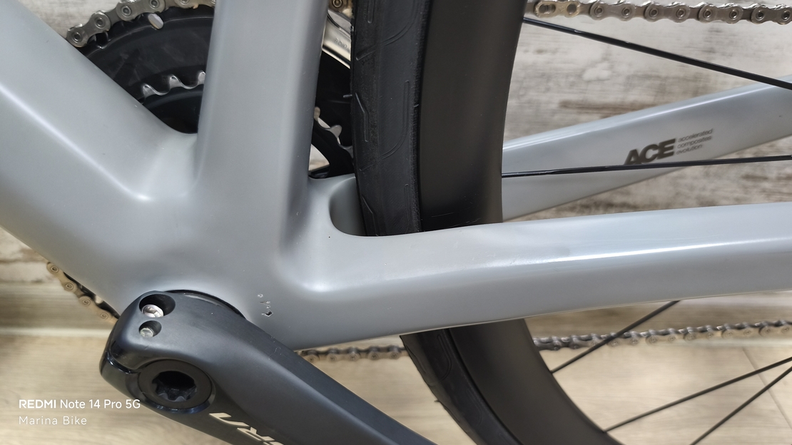 BMC Teammachine SLR01 Four Disc Ultegra Di2 CRD351  | 47