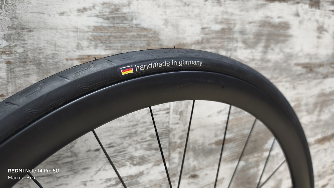 BMC Teammachine SLR01 Four Disc Ultegra Di2 CRD351  | 47