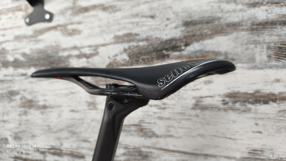 Cipollini Dolomia Ultegra Di2 Aeolus RSL 37 Carbon | L
