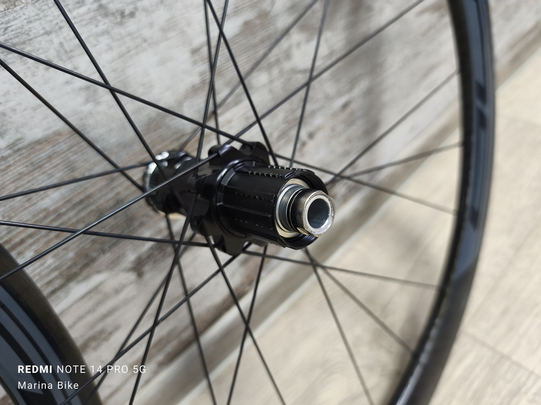 Карбонови капли Fulcrum Wind 40 Disc | HG