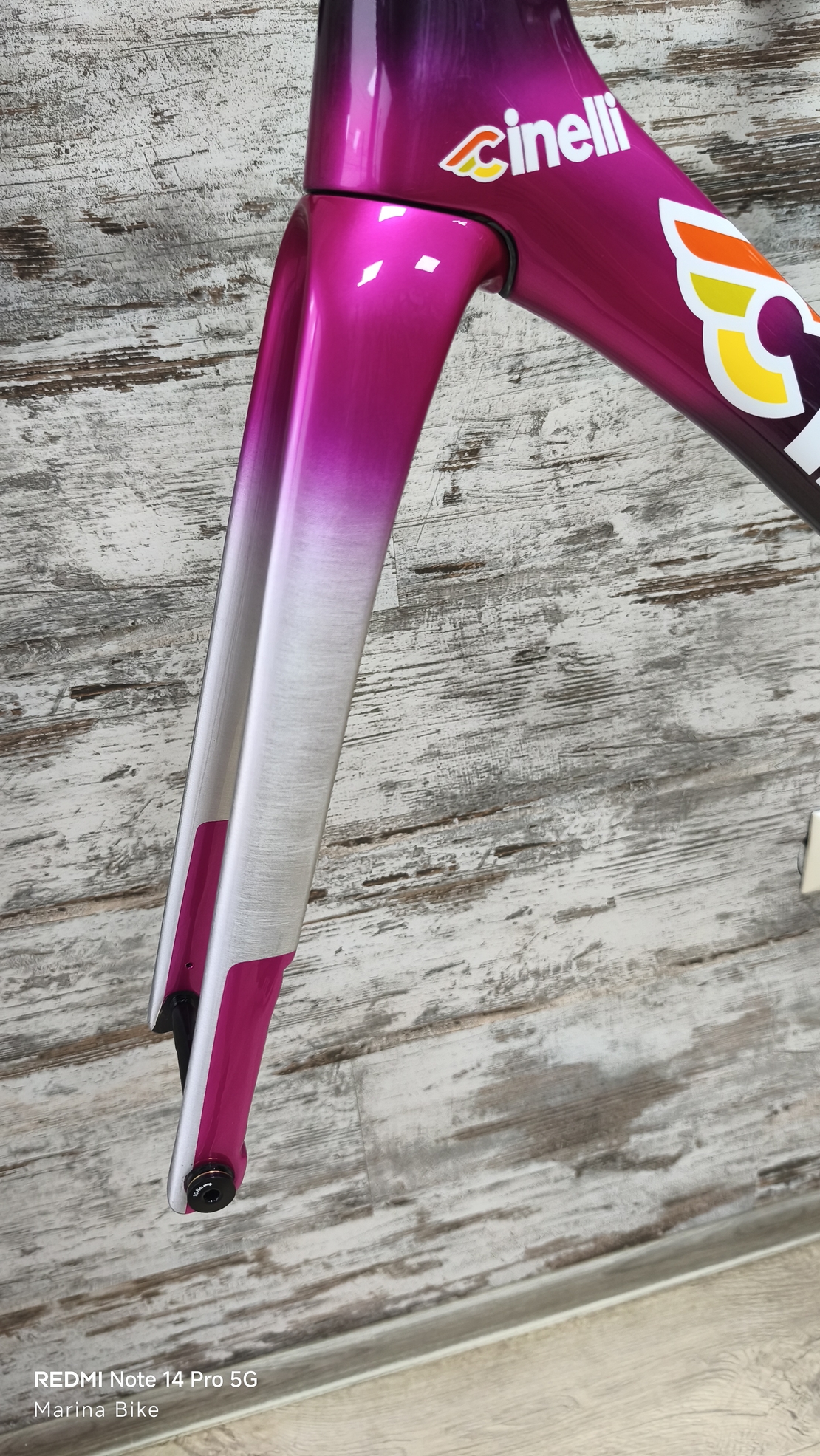 Карбонова рамка Cinelli Pressure II Team Colpack Disc | L