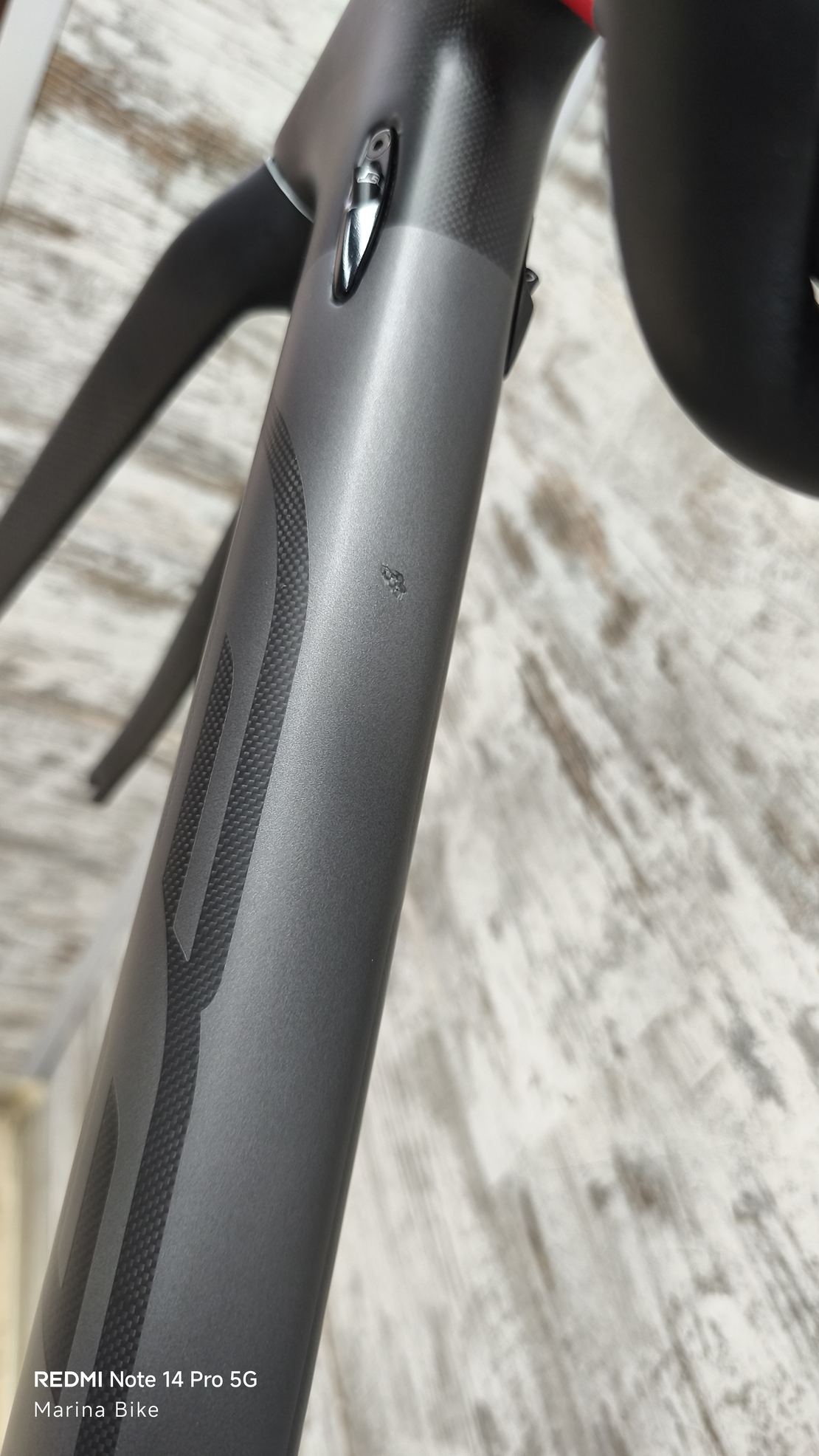 Карбонова рамка FELT ZW2 Rim с дефект на боята | 43