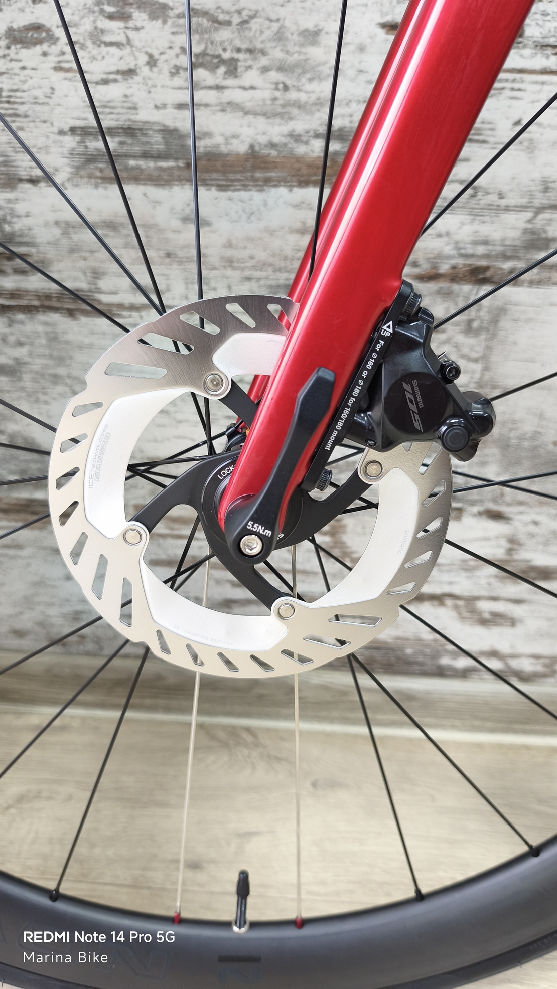 Ridley Fenix SLiC Disc Shimano 105 DI2 Novatec Tubeless | M