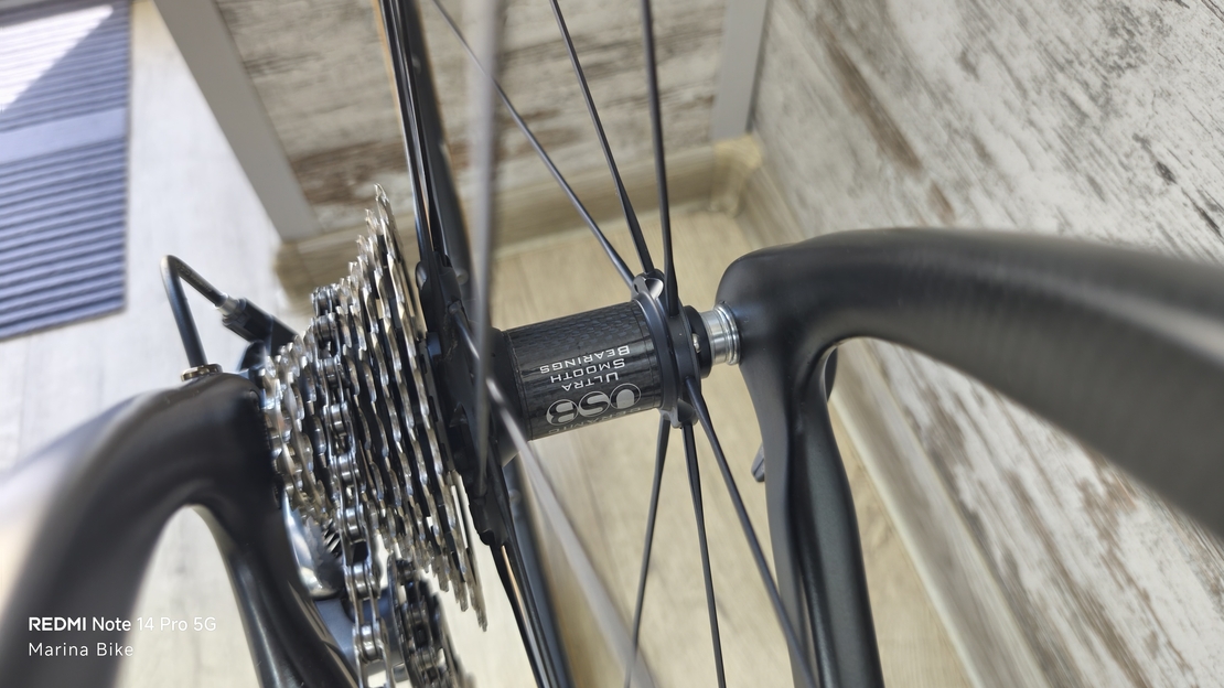 Pinarello Prince FX Ultegra R8000 Fulcrum Zero Nite Ceramic Rim | 53