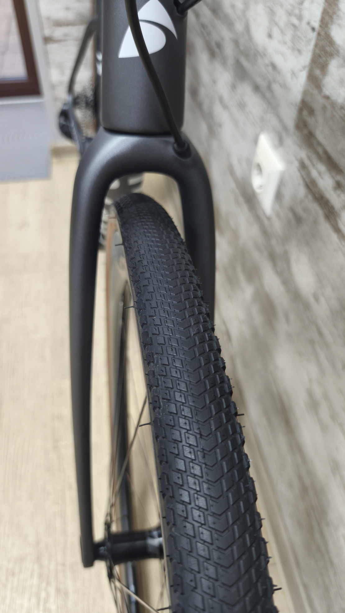 Factor LS Gravel SRAM Force/Rival AXS CeramicSpeed Zipp 303S Tubeless | 49