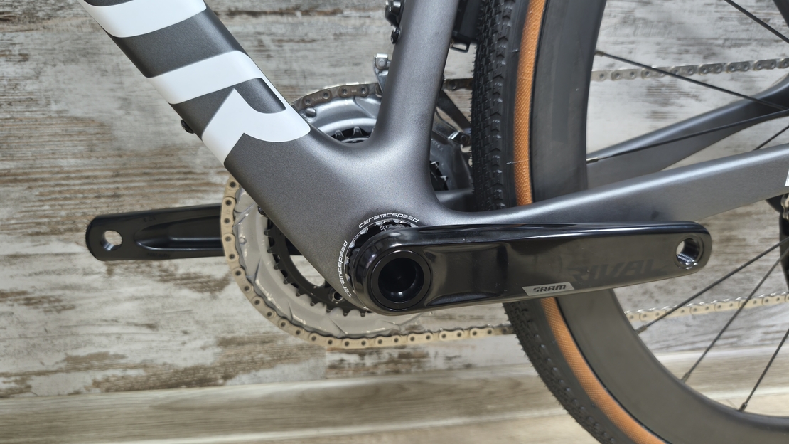 Factor LS Gravel SRAM Force/Rival AXS CeramicSpeed Zipp 303S Tubeless | 49