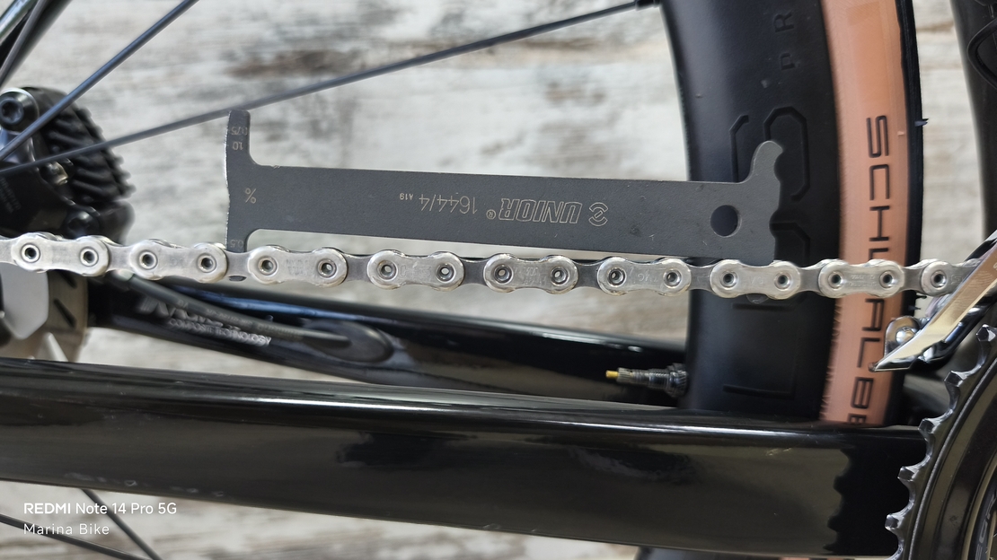 Giant Defy Pro 1 Disc 105 Di2/Ultegra Aeolus Pro 37 Tubeless | S