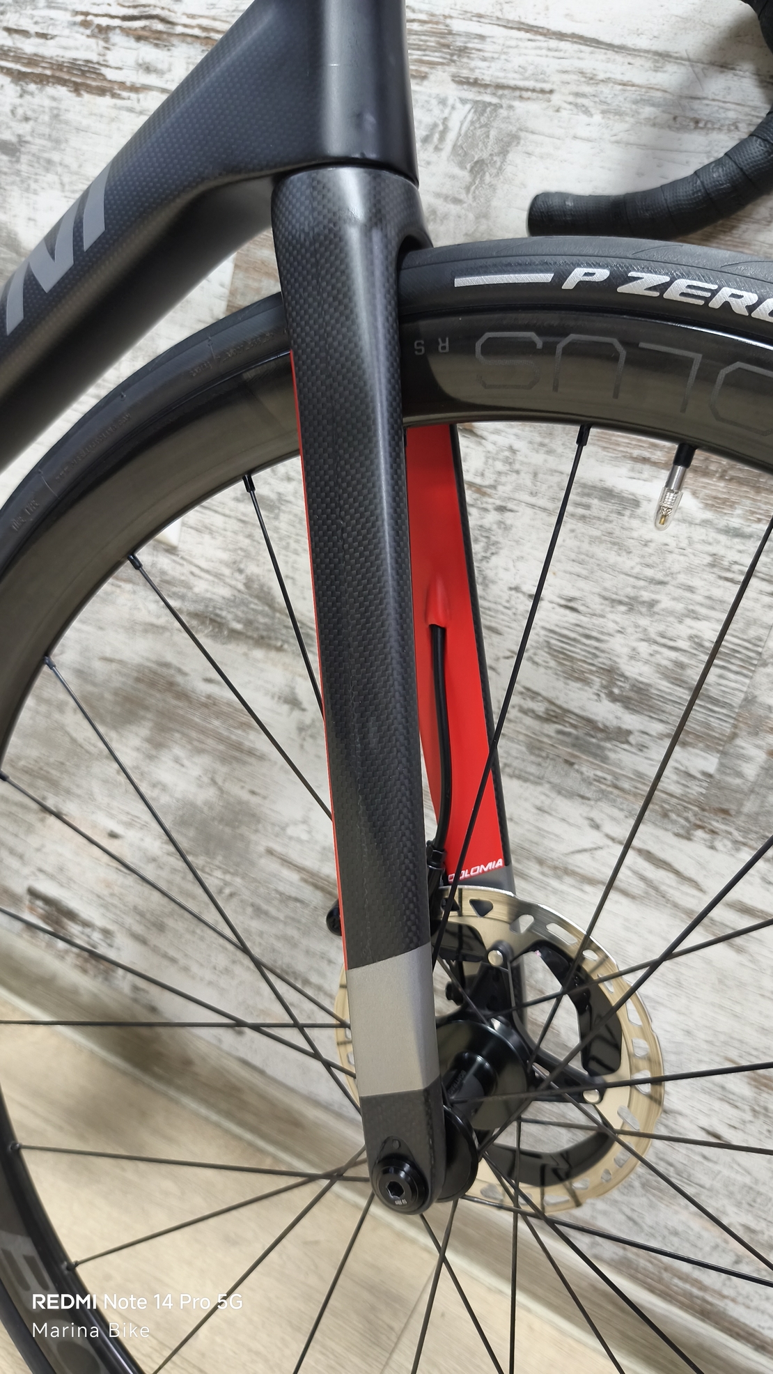 Cipollini Dolomia Ultegra Di2 Aeolus RSL 37 Carbon | L