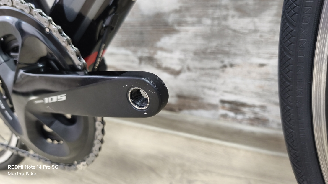 Scott Foil 30 105 R7000 Shimano/Syncros | L