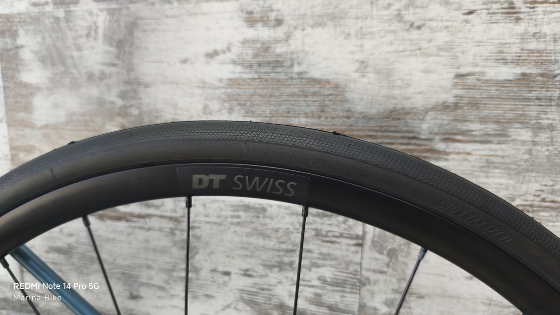 Giant TCR Pro 1 Disc Shimano 105 Di2 DT Swiss R470 | M