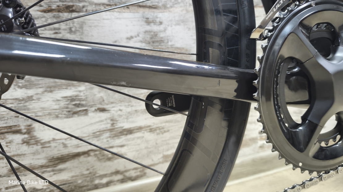 Focus Izalco Max Ultegra Di2 Disc DT Swiss ARC 1450 DiCut | 56