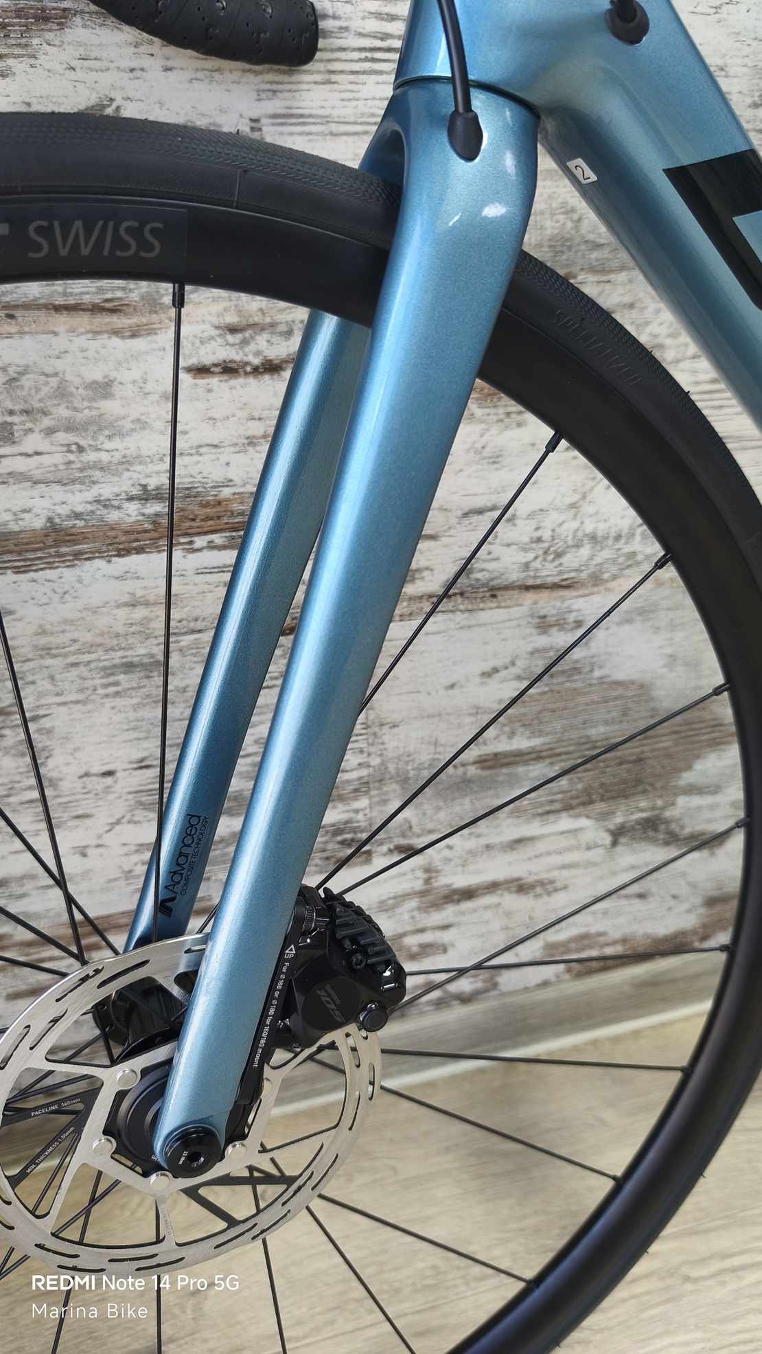 Giant TCR Pro 1 Disc Shimano 105 Di2 DT Swiss R470 | M