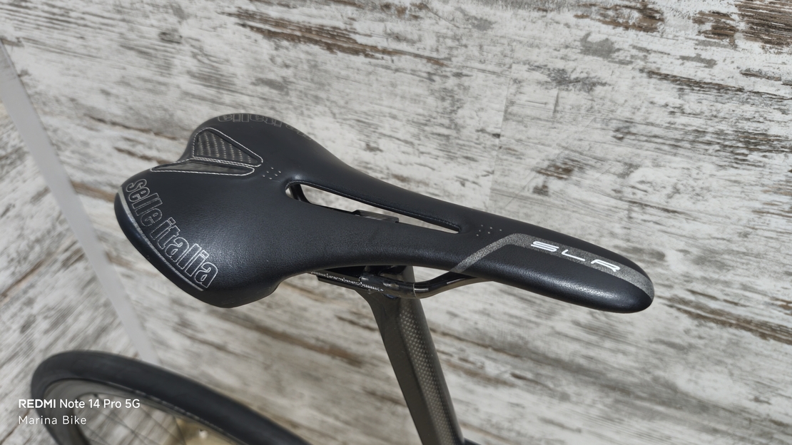 Cipollini Dolomia Ultegra Di2 Aeolus RSL 37 Carbon | L