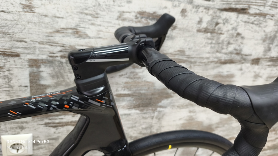 DEMO KTM Revelator Alto Elite Disc 105 Di2 Mavic | 52