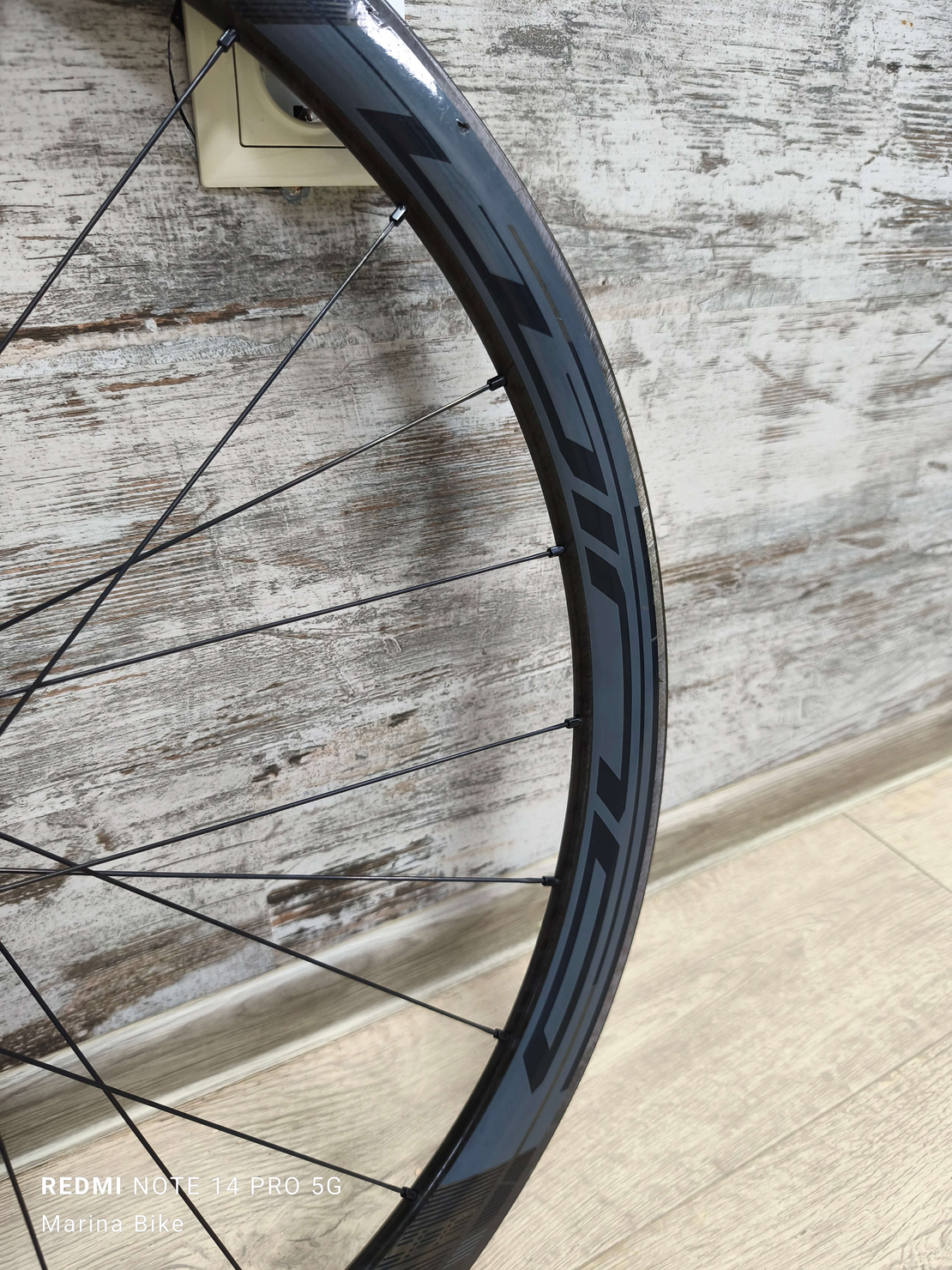 Карбонови капли Fulcrum Wind 40 Disc | HG