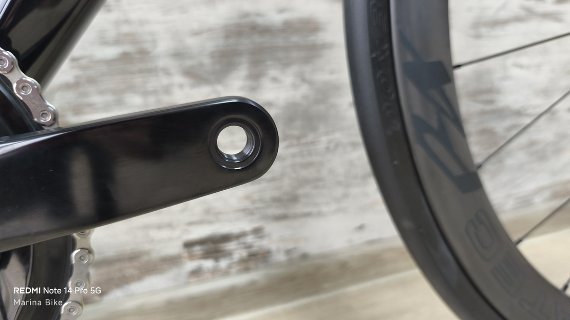 Ridley Fenix SLiC Disc Shimano 105 DI2 Novatec Tubeless | M