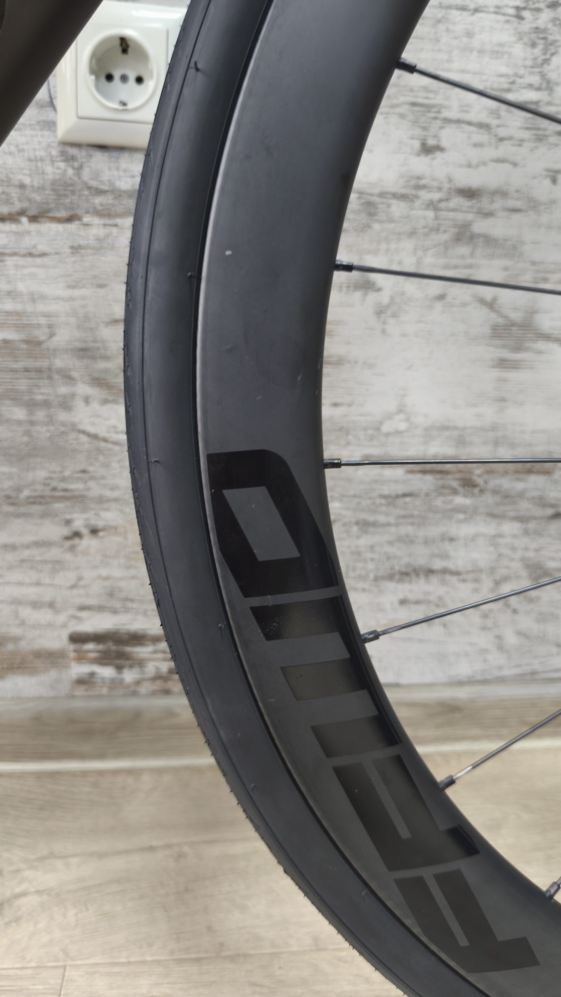 Cervelo Soloist Race Ultegra Di2 Dura-Ace Powermeter CeramicSpeed OSPW FFWD Tyro | 51