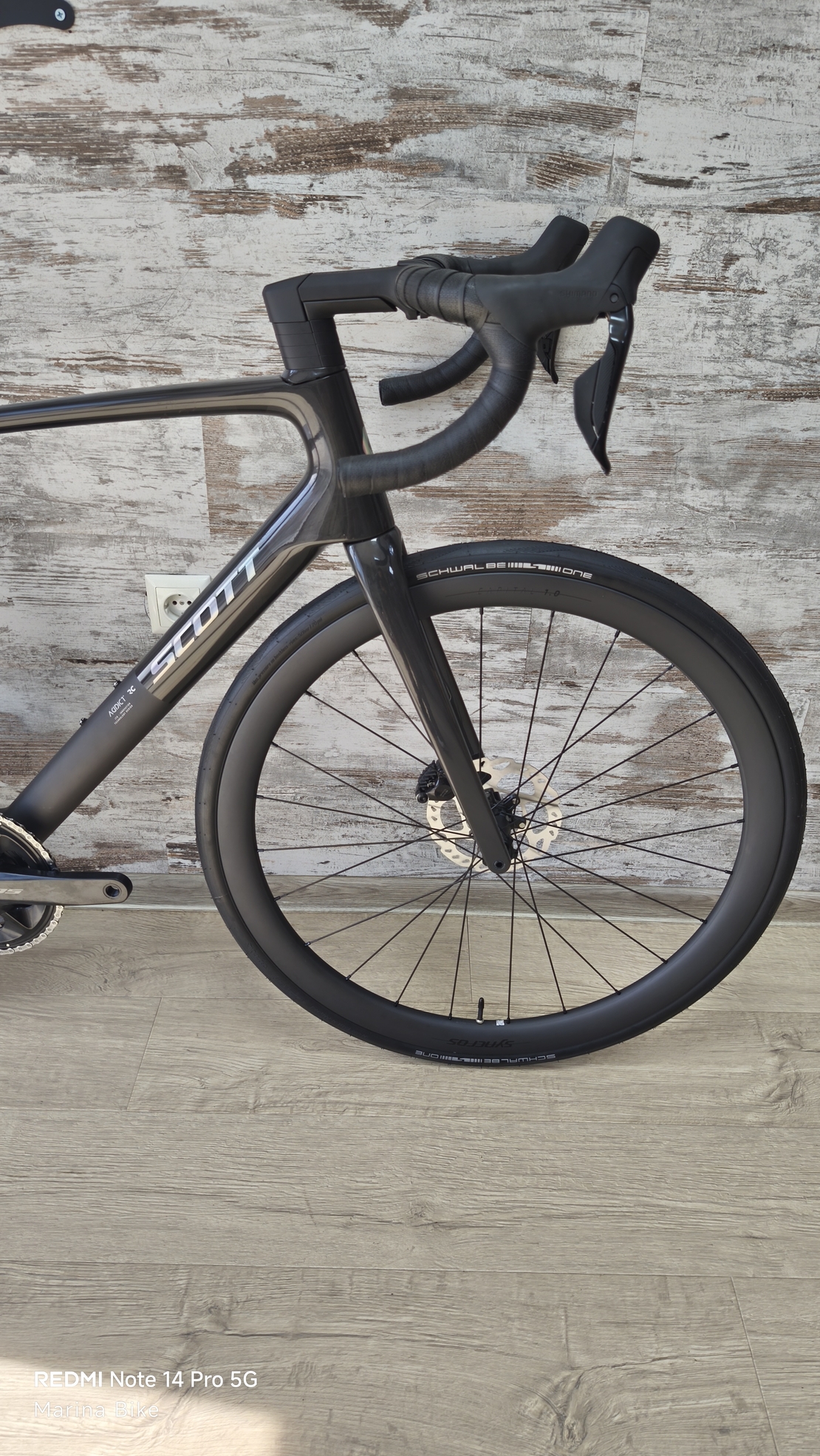 DEMO Scott Addict RC30 105 Di2 Syncros Capital 1.0 | L