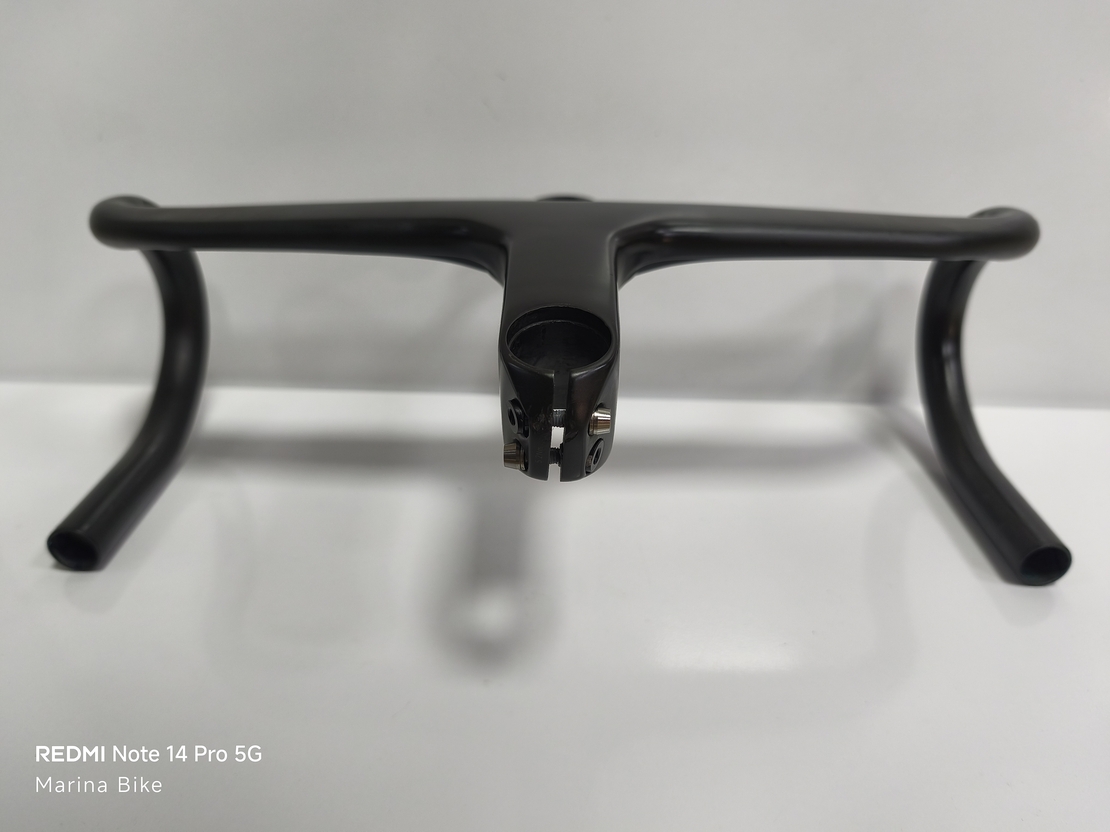 Интегрирано карбоново кормило Bontrager Aeolus RSL VR-C | 110x42