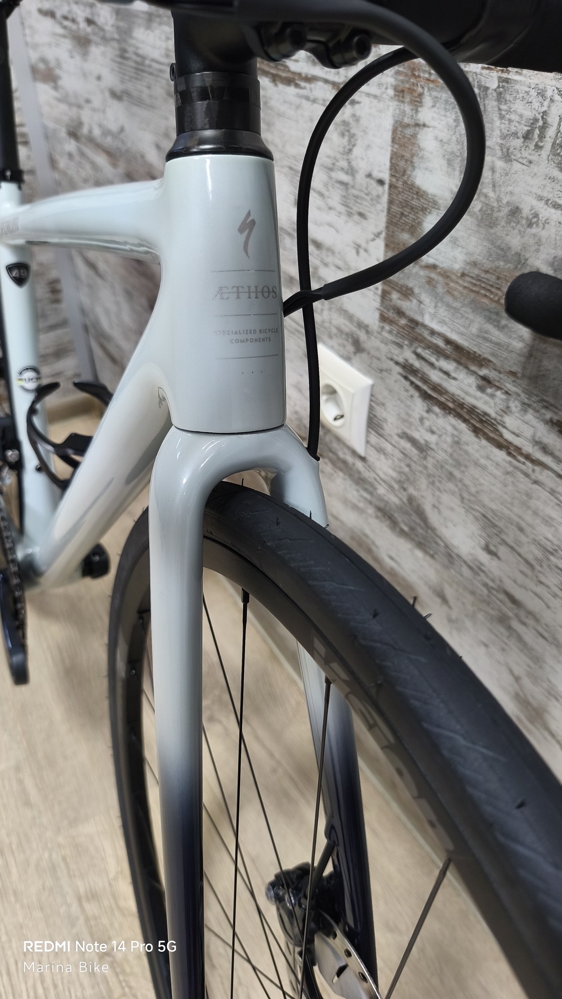 Specialized Aethos Expert Disc Ultegra Di2 Trimax | 49