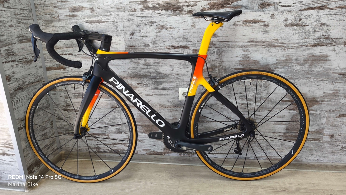 Pinarello Prince FX Ultegra R8000 Fulcrum Zero Nite Ceramic Rim | 53
