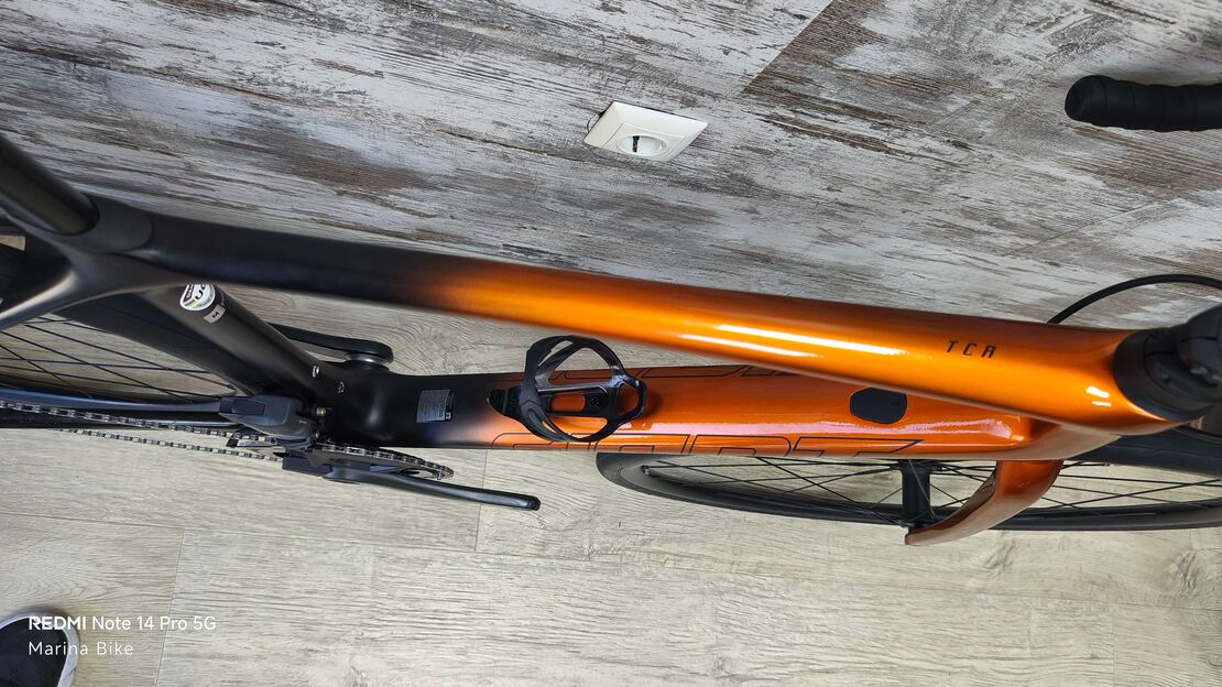 Giant TCR Pro 0 SRAM Force AXS D1 Powermeter DT Swiss Performance | M