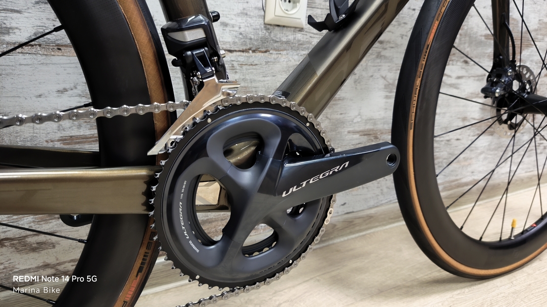 Scott Foil 10 Disc Ultegra Di2 Syncros Carbon | S