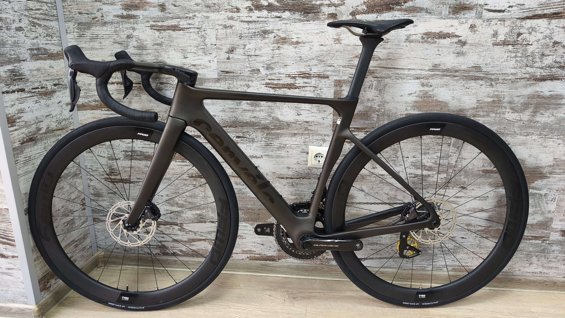 Cervelo Soloist Race Ultegra Di2 Dura-Ace Powermeter CeramicSpeed OSPW FFWD Tyro | 51