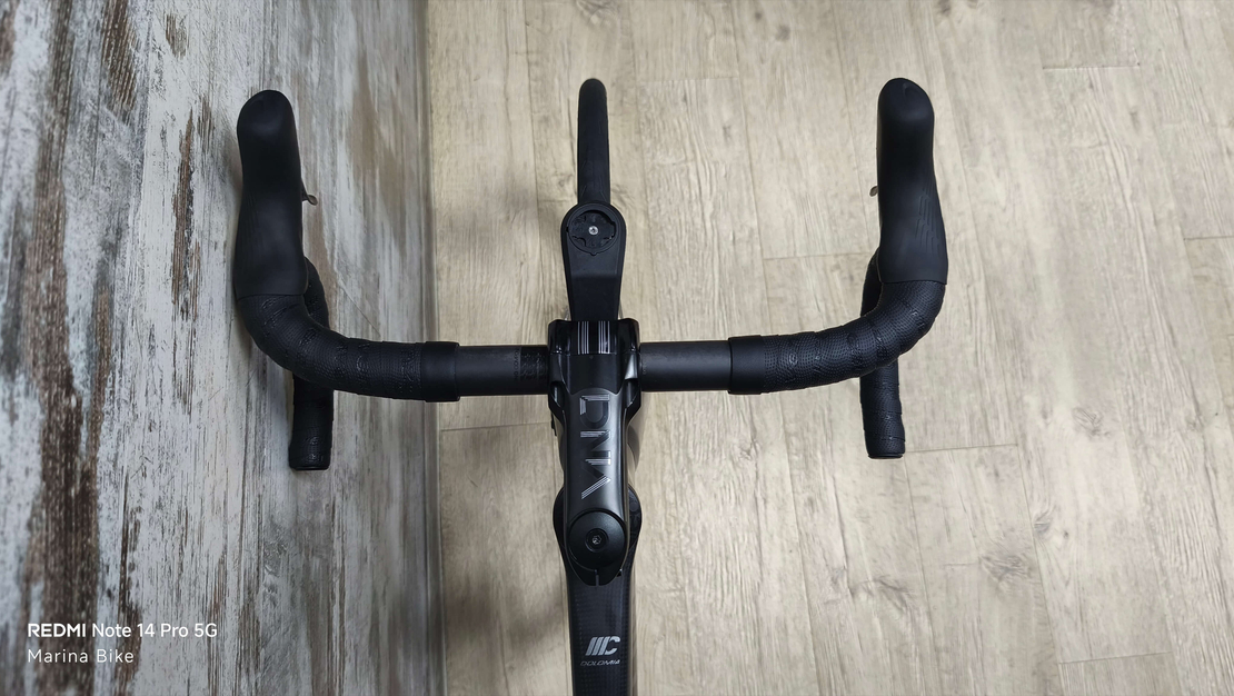 Cipollini Dolomia Ultegra Di2 Aeolus RSL 37 Carbon | L