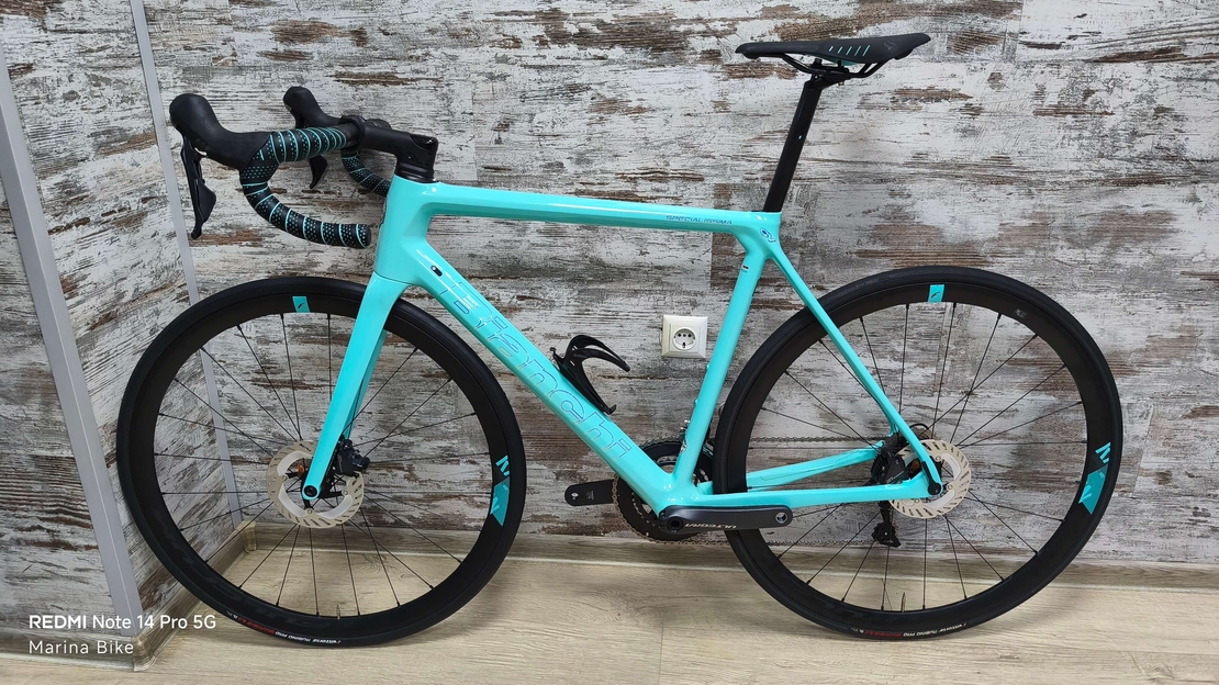 Bianchi Specialissima CV Disc Ultegra Fulcrum 4 | 57