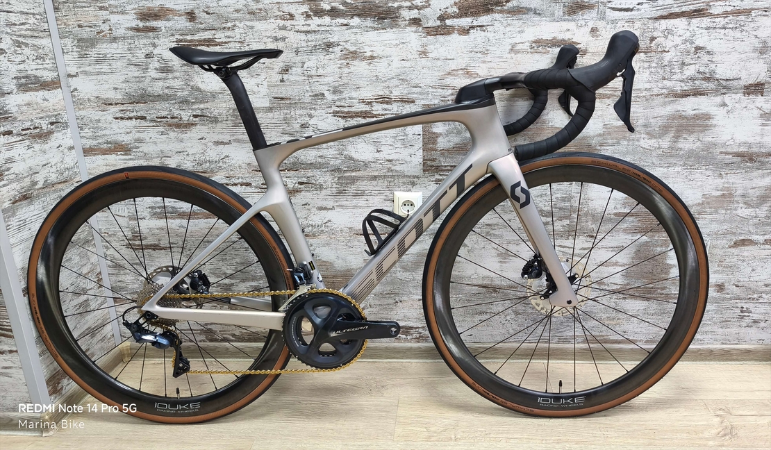 Scott Foil RC30 Disc Ultegra Duke Racing | S