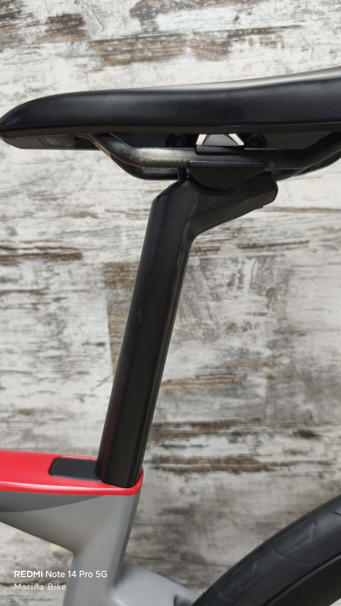 BMC Teammachine SLR01 Four Disc Ultegra Di2 CRD351  | 47