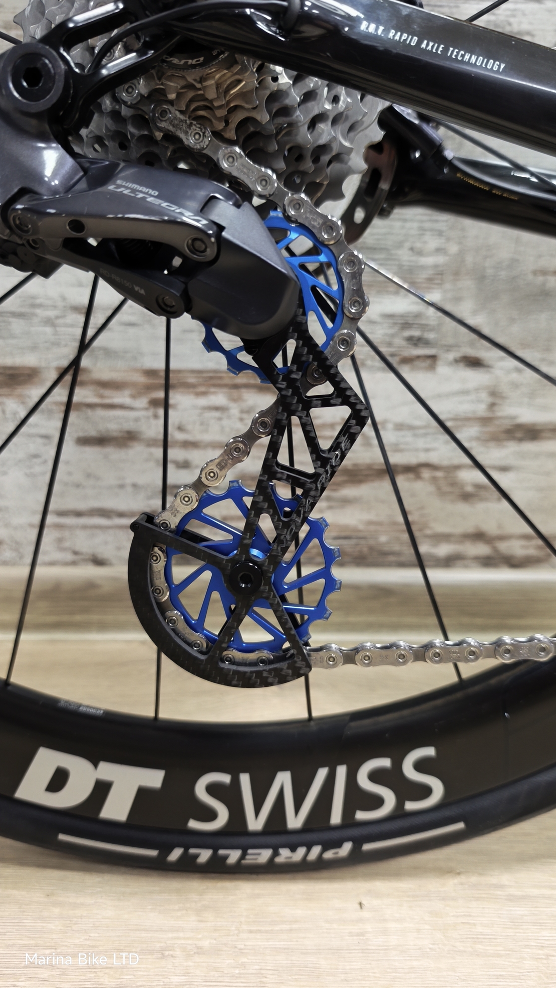 Focus Izalco Max Ultegra Di2 Disc DT Swiss ARC 1450 DiCut | 56