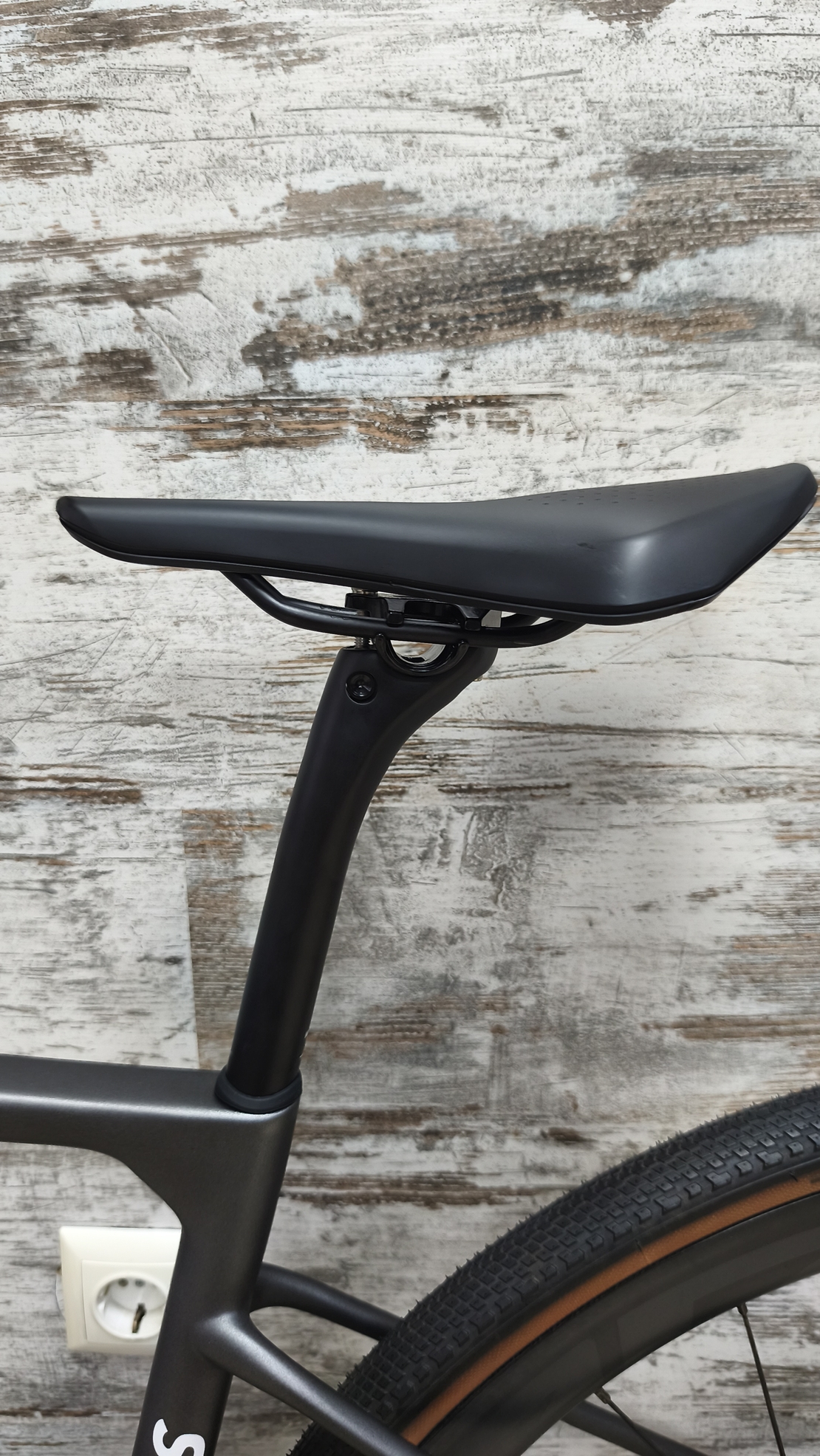 Factor LS Gravel SRAM Force/Rival AXS CeramicSpeed Zipp 303S Tubeless | 49