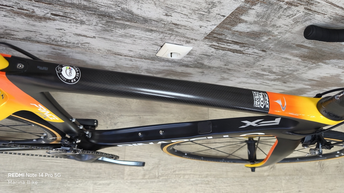 Pinarello Prince FX Ultegra R8000 Fulcrum Zero Nite Ceramic Rim | 53