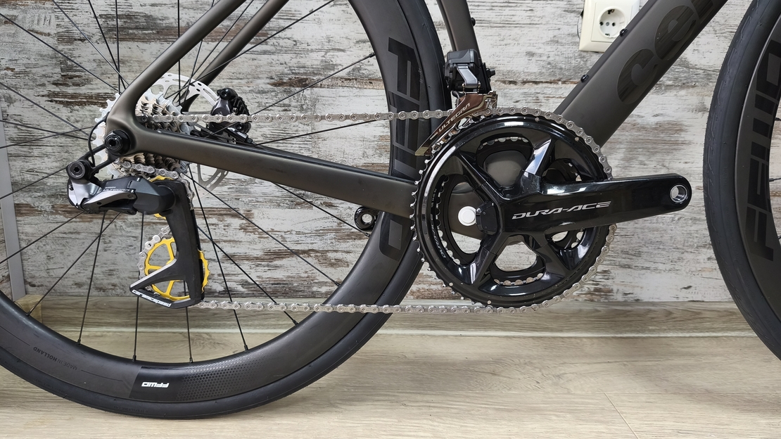 Cervelo Soloist Race Ultegra Di2 Dura-Ace Powermeter CeramicSpeed OSPW FFWD Tyro | 51
