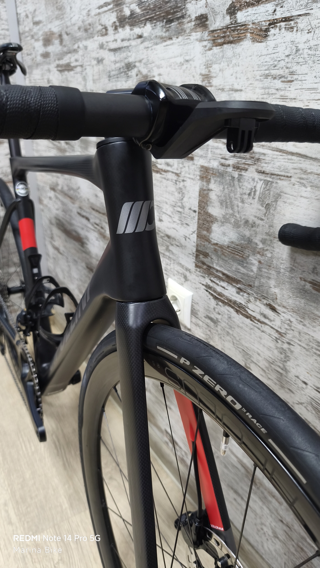 Cipollini Dolomia Ultegra Di2 Aeolus RSL 37 Carbon | L